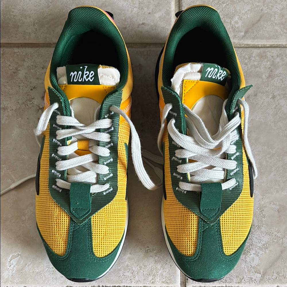 Nike Air Max Pre-Day Mens Size 8 - Picture 1 of 4